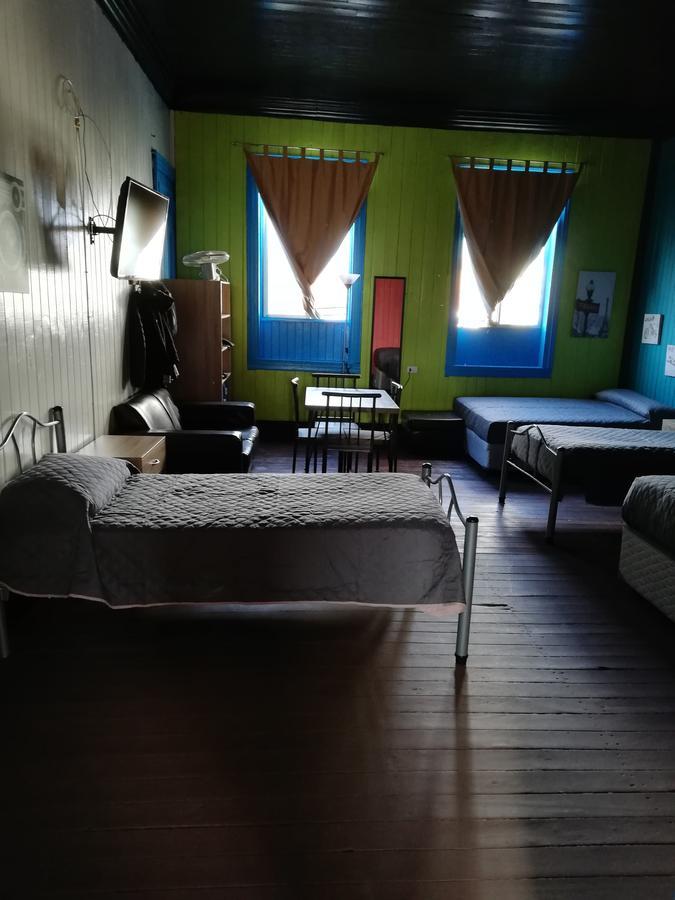 Hostal La Casona Лос-Анхелес Экстерьер фото